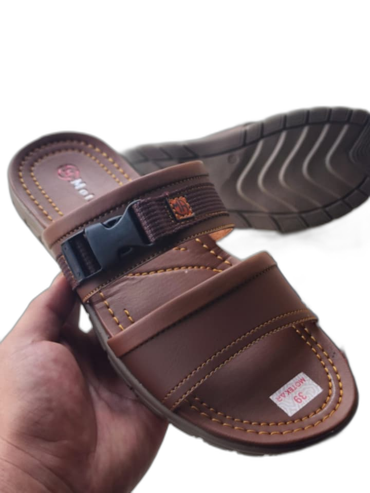 Sandal Model 8